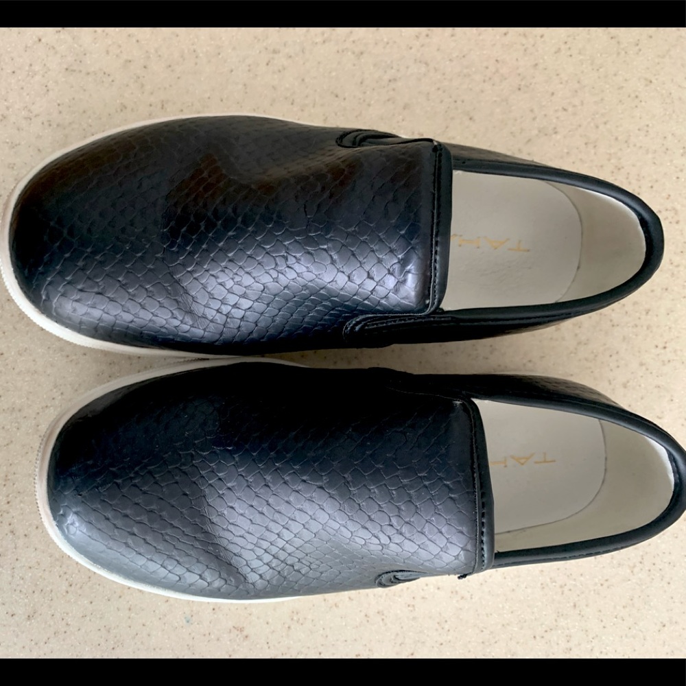 Little girls Tahari Black Leather Sneakers